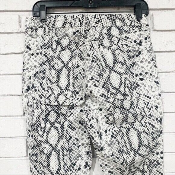 Good American Good Waist Skinny Jeans - Size 16 - Picture 9 of 11